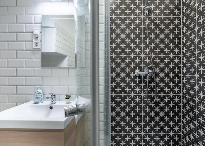 Very - Comfy * בודפשט